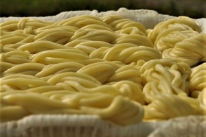 Тур Винний шлях Закарпаття: дегустація карпатської бринзи від сировара Світлани Злобіної